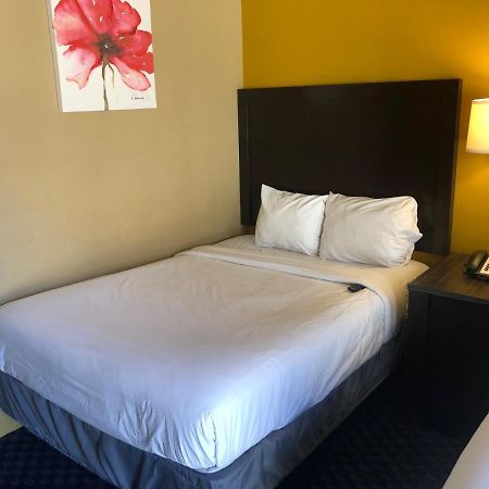 Howard Johnson By Wyndham Odessa Tx Buitenkant foto