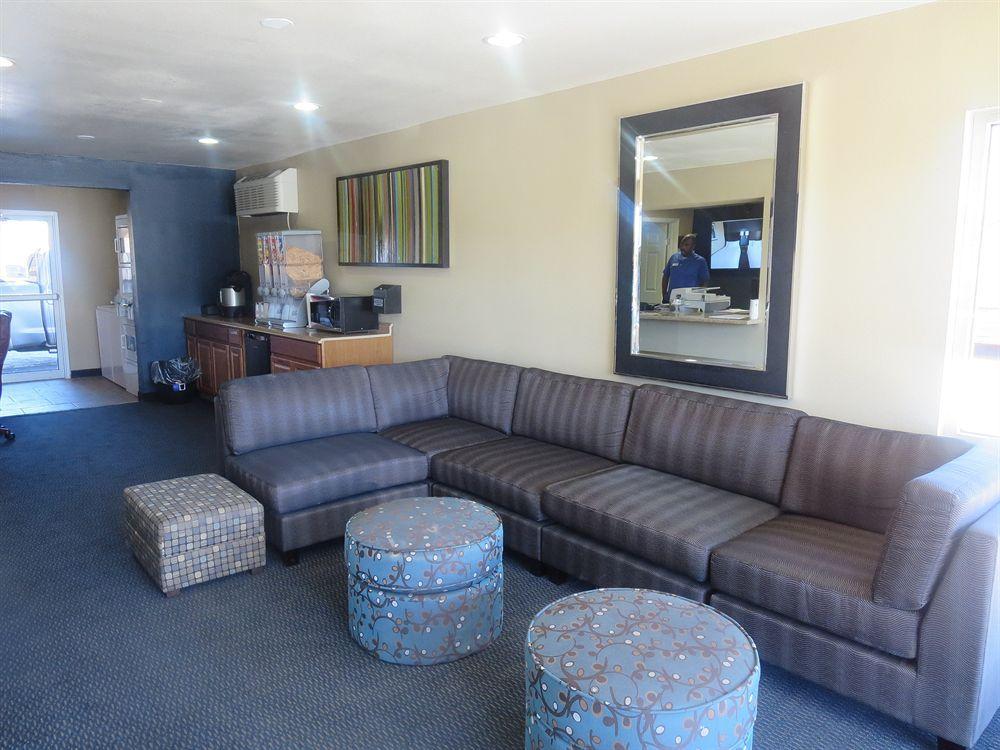 Howard Johnson By Wyndham Odessa Tx Buitenkant foto