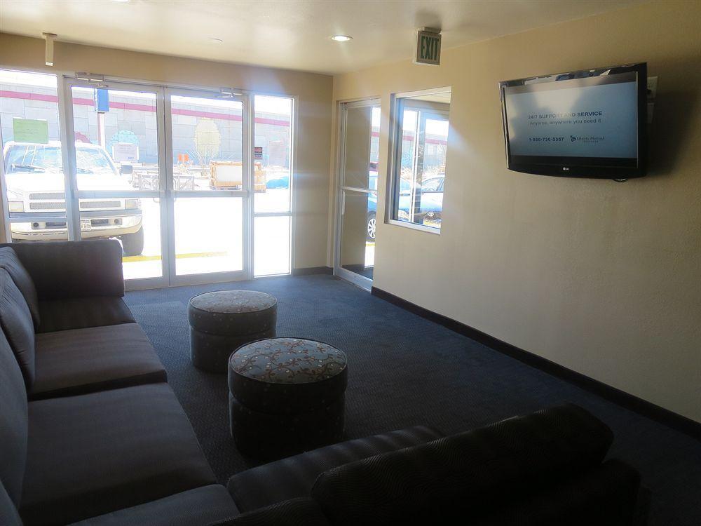 Howard Johnson By Wyndham Odessa Tx Buitenkant foto
