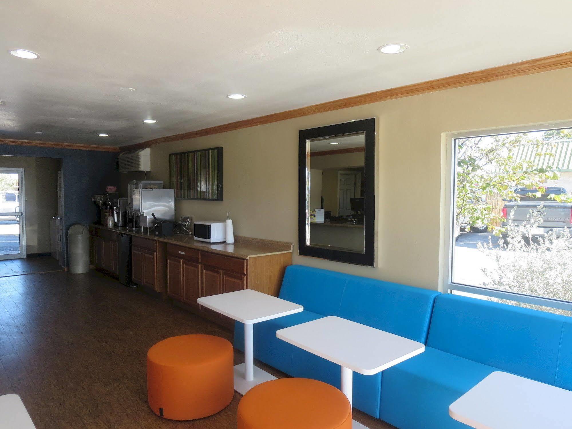 Howard Johnson By Wyndham Odessa Tx Buitenkant foto